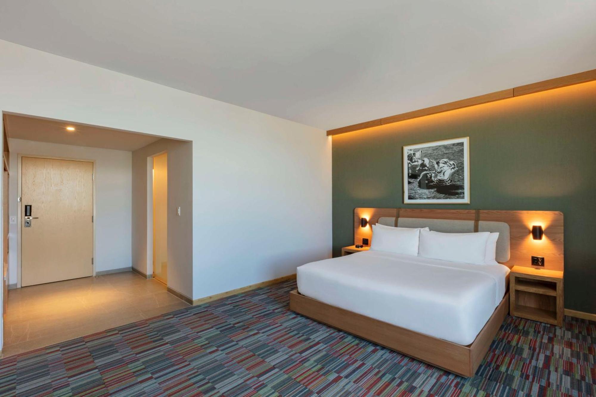 Hilton Garden Inn Guadalajara Airport El Zapote  Exteriör bild