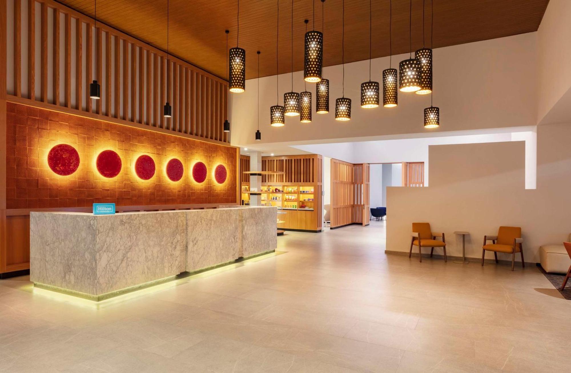 Hilton Garden Inn Guadalajara Airport El Zapote  Exteriör bild