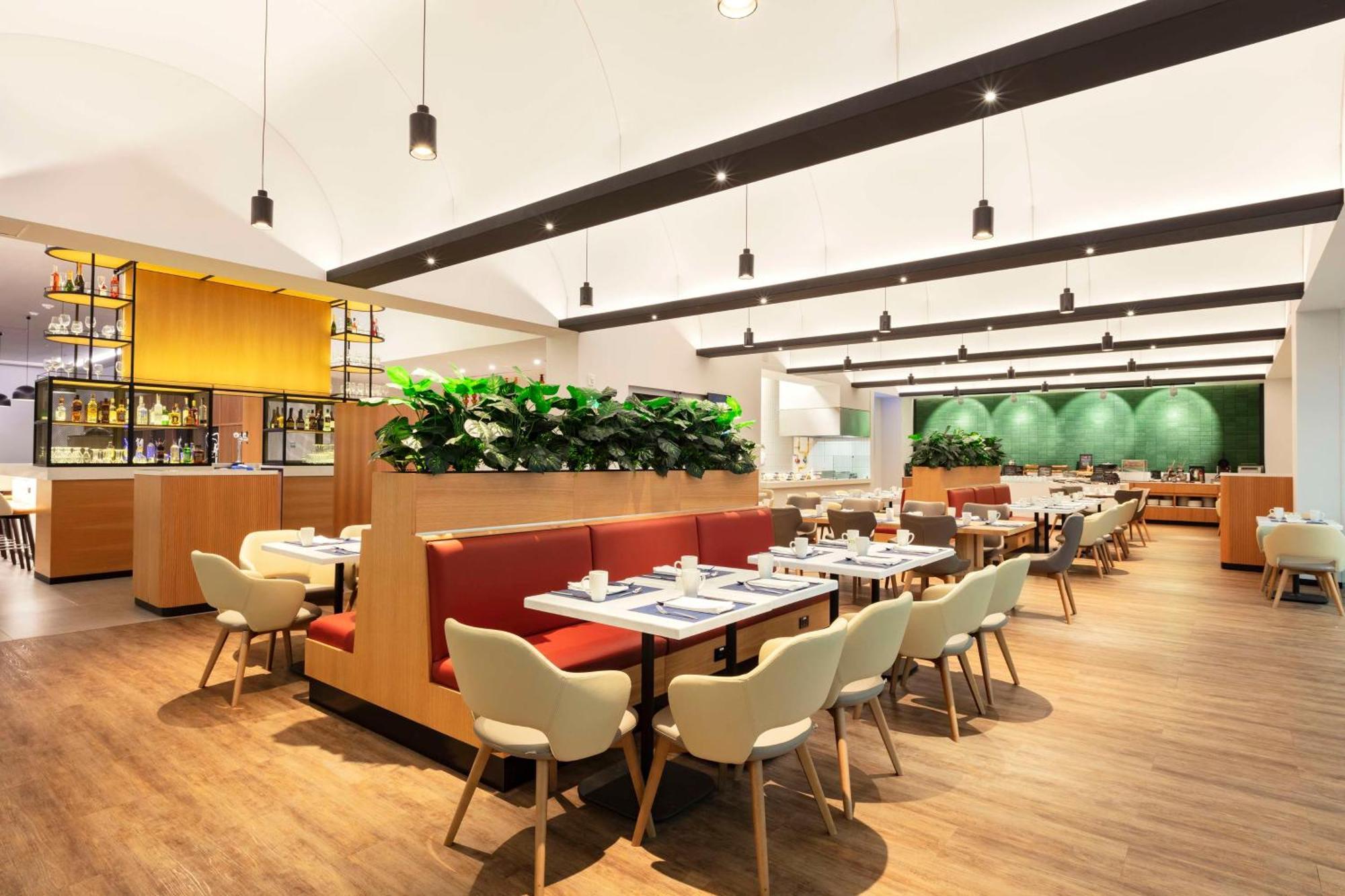 Hilton Garden Inn Guadalajara Airport El Zapote  Exteriör bild