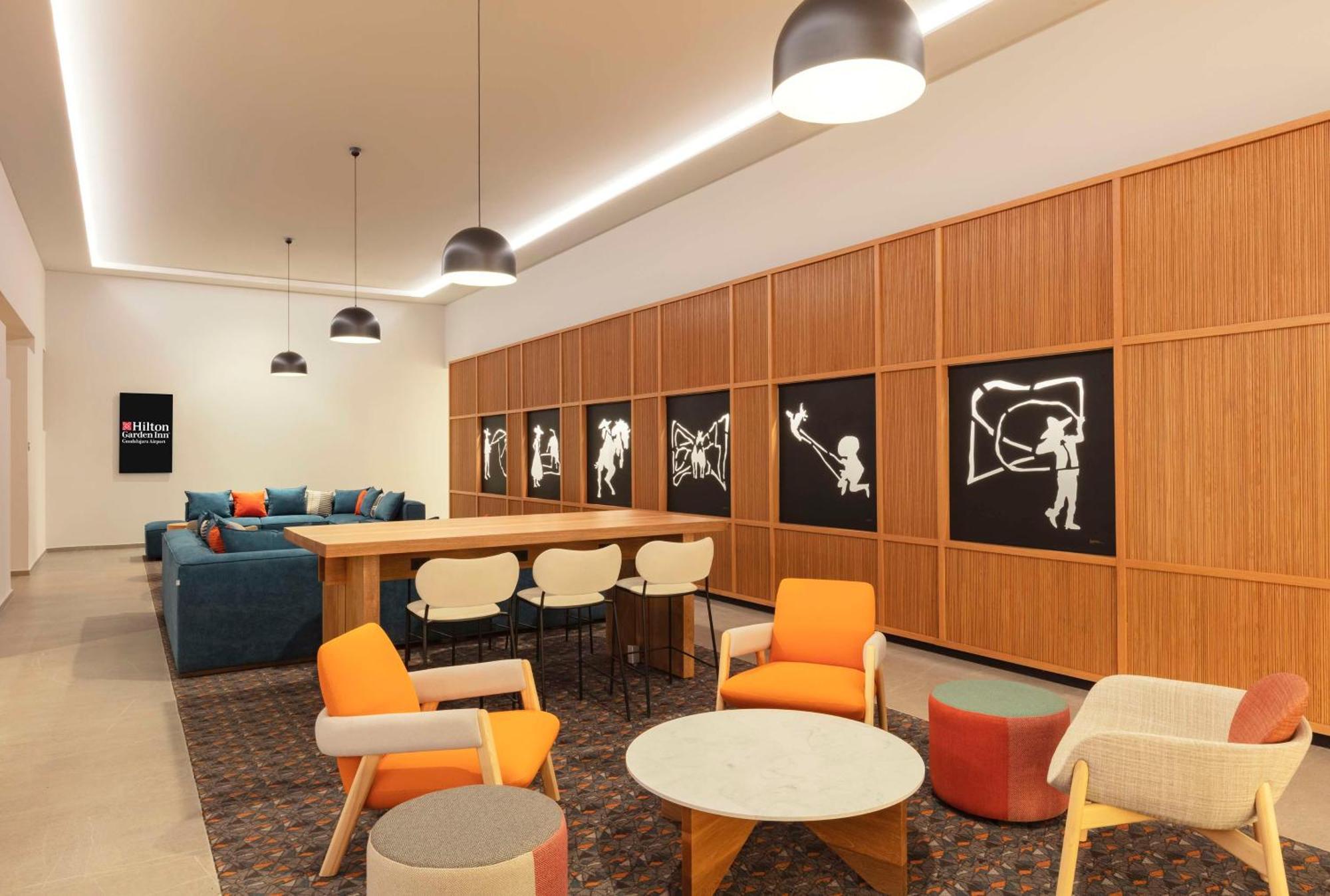 Hilton Garden Inn Guadalajara Airport El Zapote  Exteriör bild