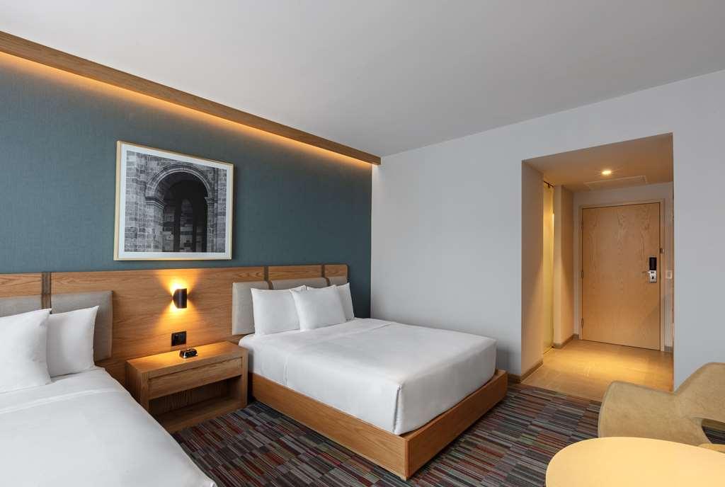 Hilton Garden Inn Guadalajara Airport El Zapote  Rum bild